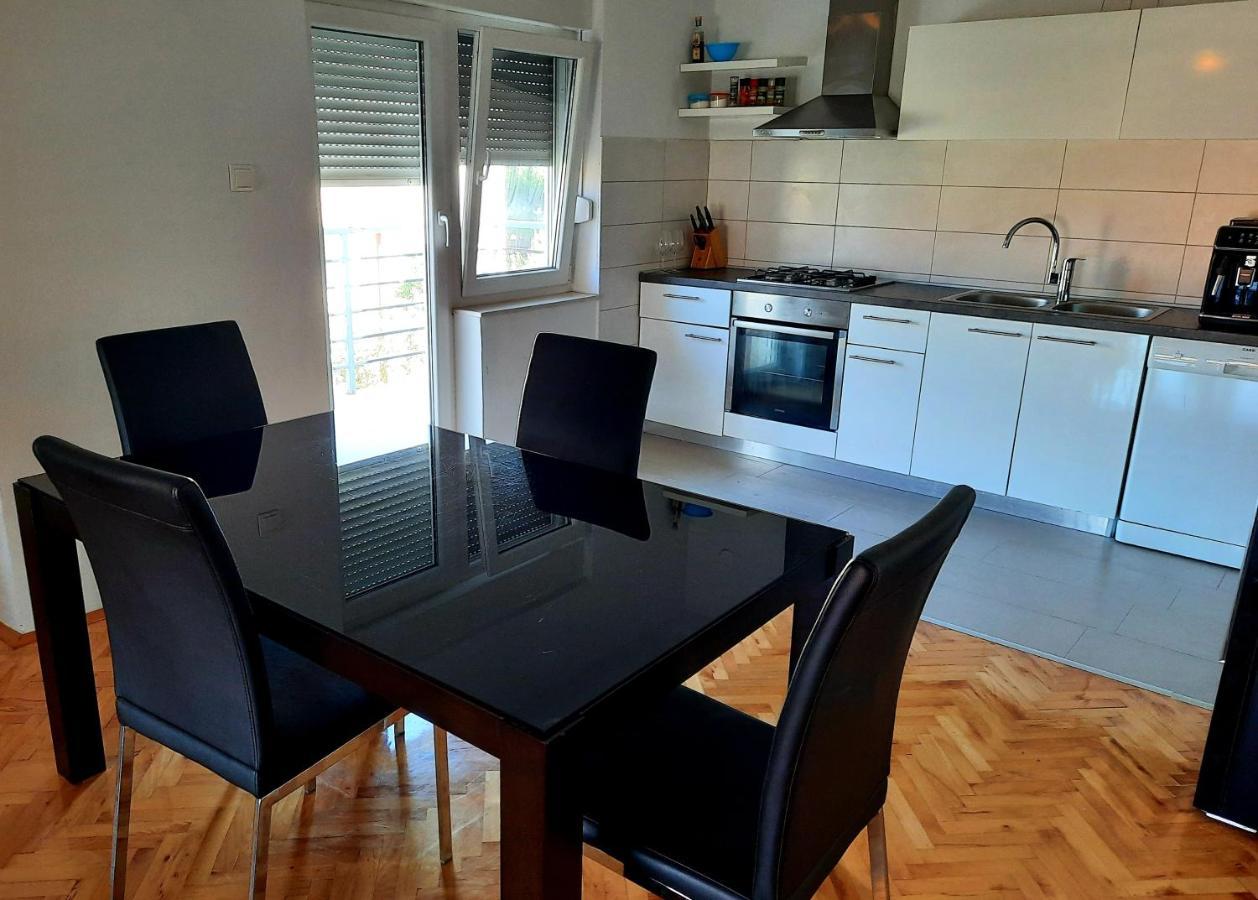 Apartment Goran ซาดาร์ ภายนอก รูปภาพ