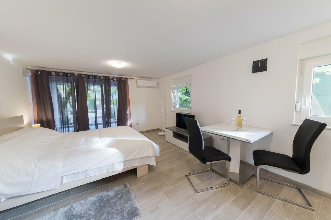 Apartment Goran ซาดาร์ ภายนอก รูปภาพ